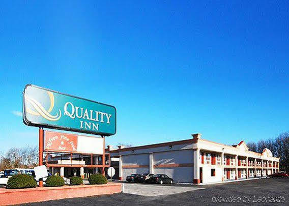 Super 8 By Wyndham Gloucester Gloucester City Exterior foto
