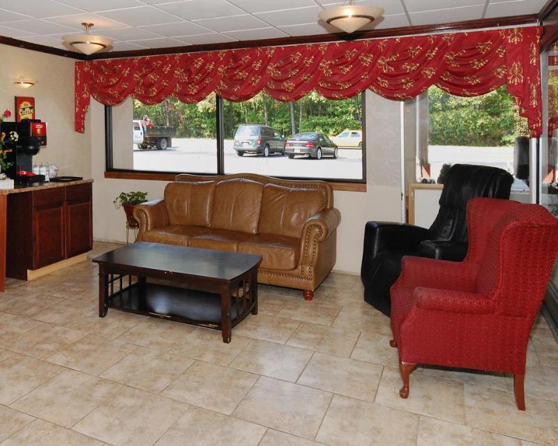 Super 8 By Wyndham Gloucester Gloucester City Exterior foto